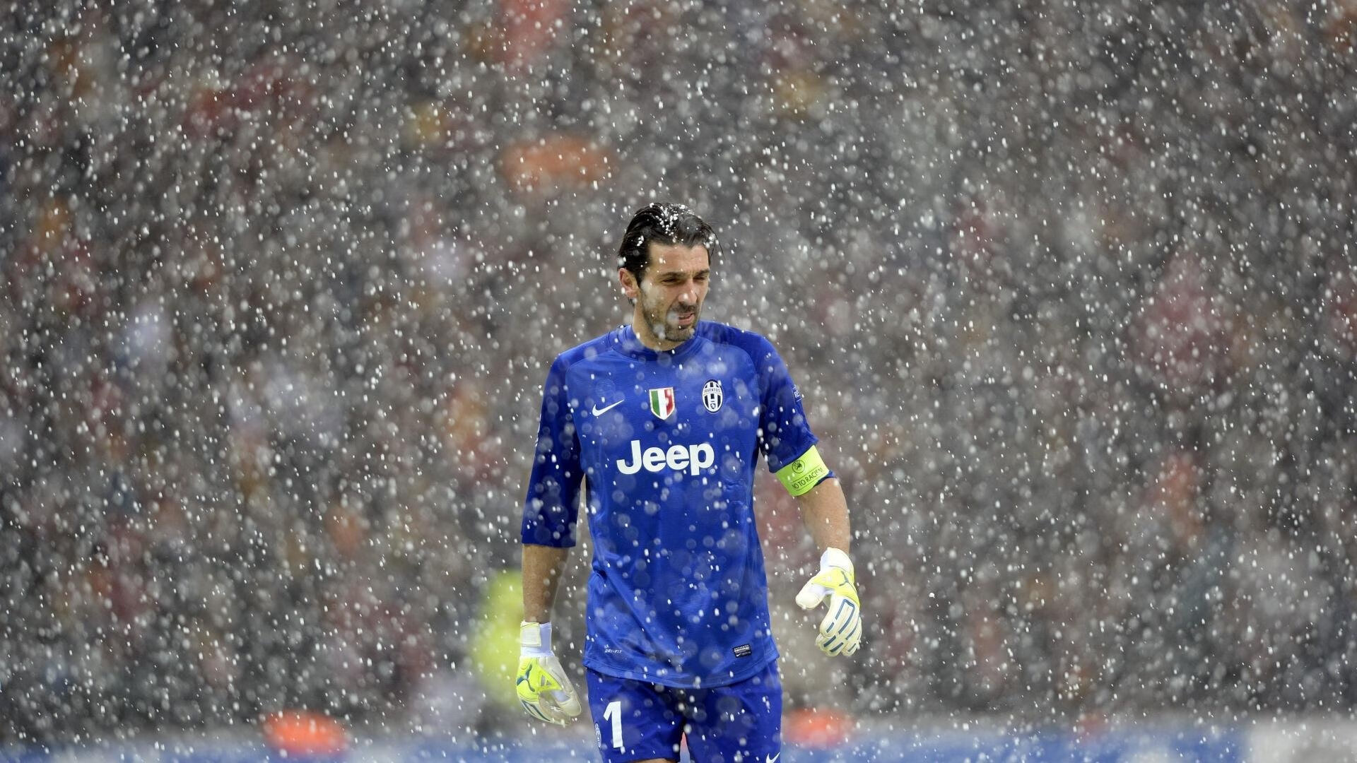 浓眉缺战！独行侠迎战活塞：弗拉格火力全开，加福德复出无声威