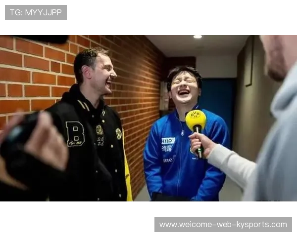 樊振东赢球后与多特蒙德教练合影,暖心一幕引关注,樊振东哪个教练带出来的